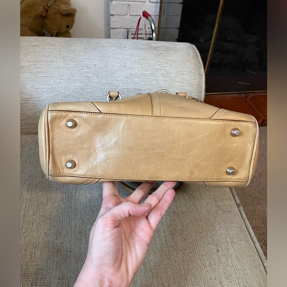 Coach Tan Leather Handbag - Picture 5 of 8